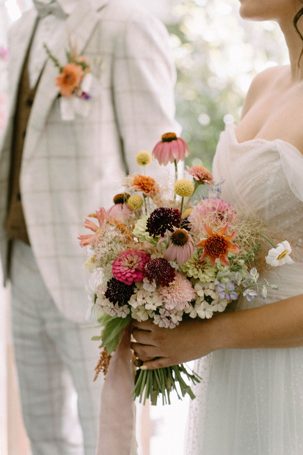 Sprievodca svadobnou kvetinovou výzdobou 2026 (PDF)